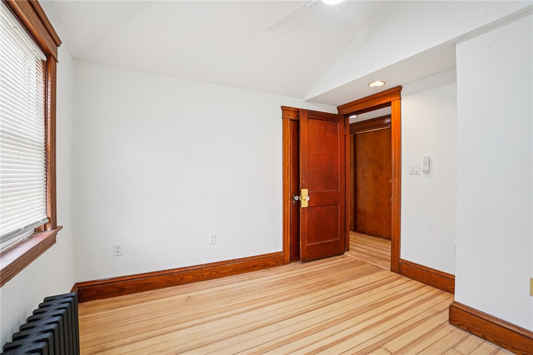 41 Cato Avenue Pawtucket, RI 02860 - Photo 24 of 37