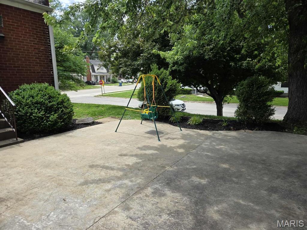 406 East 9th Street Alton, IL 62002 - Photo 33 of 36