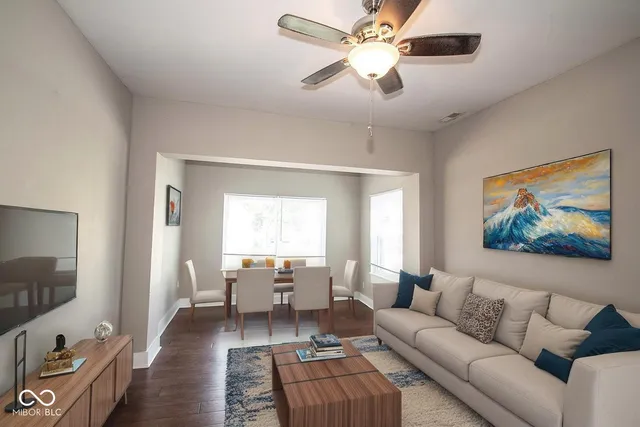 $949 | 2029 North College Avenue, Unit B, Indianapolis, IN 46202