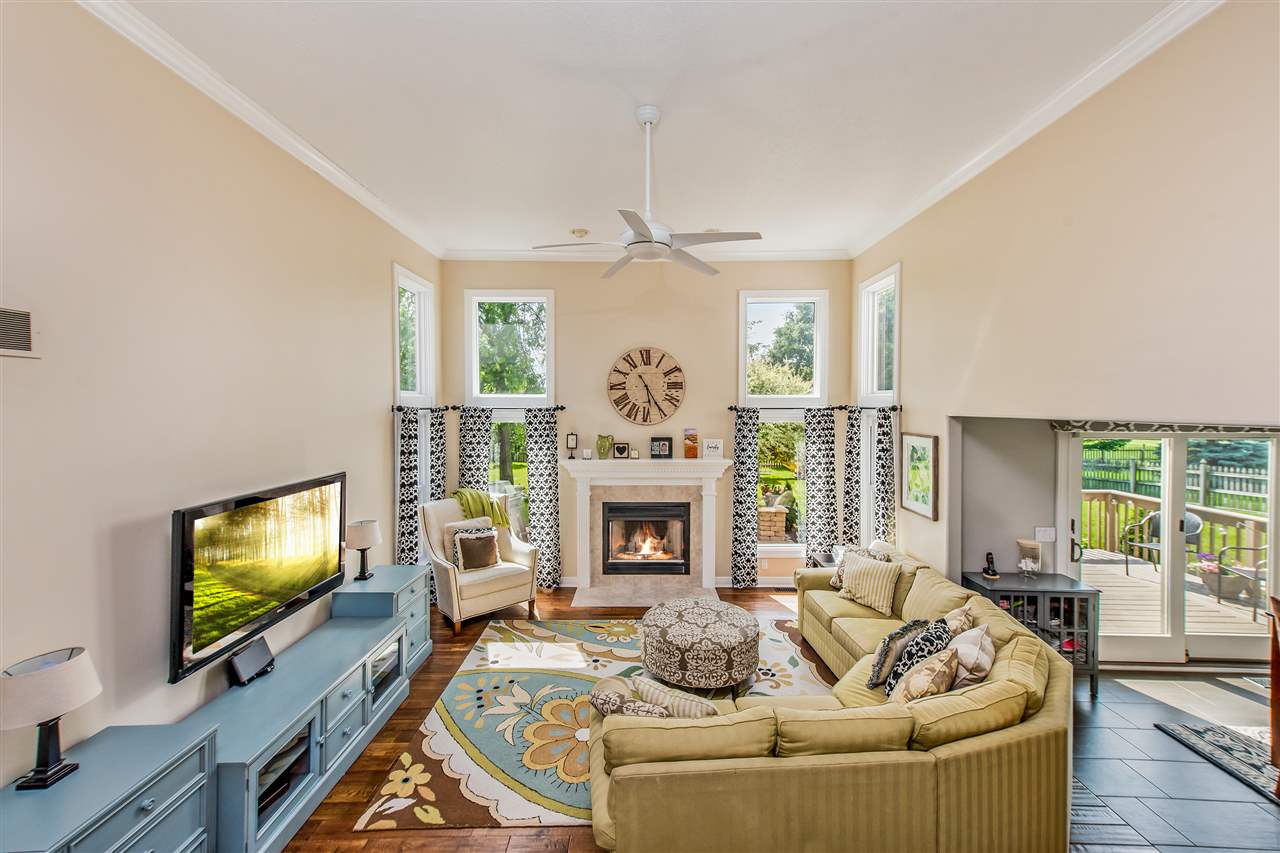 2310 Stonebriar Road Fort Wayne, IN 46814 - Photo 3 of 28 Gallery Image 3