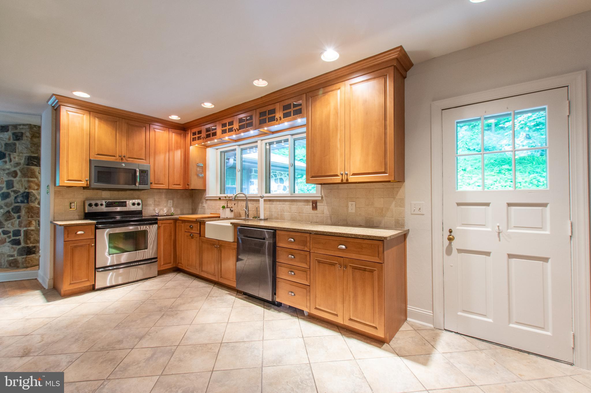 550 Chandler Mill Road Avondale, PA 19311 - Photo 7 of 25 Gallery Image 7