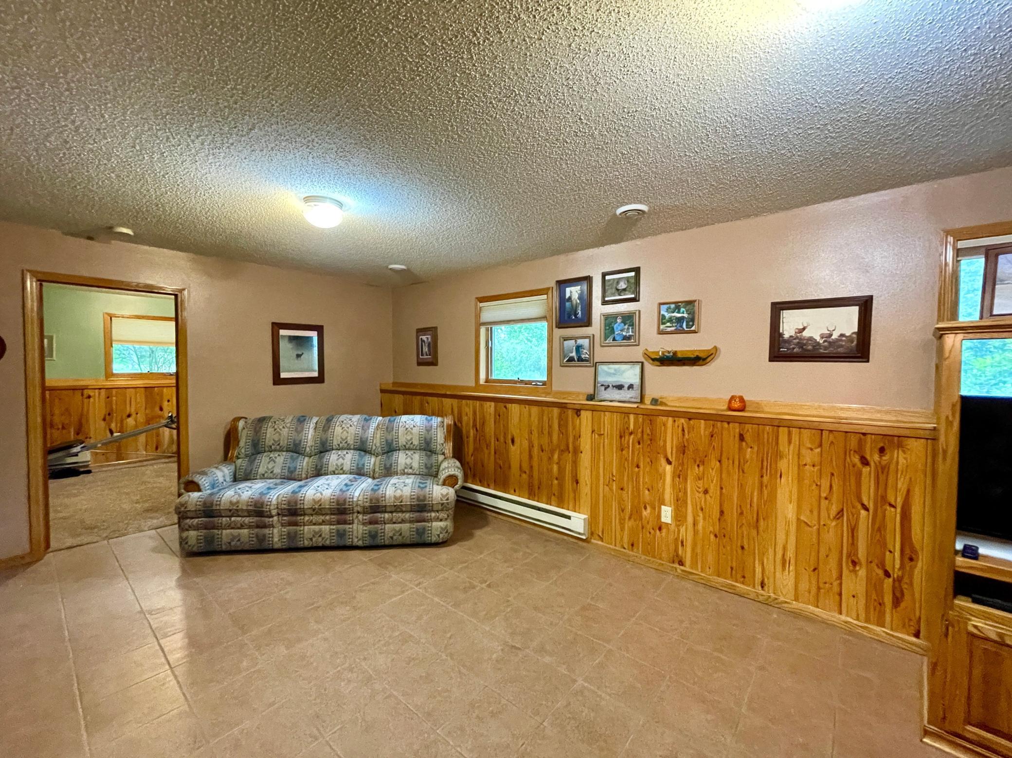 6320 Tall Pines Road Northeast Bemidji, MN 56601 - Photo 17 of 31 Gallery Image 17