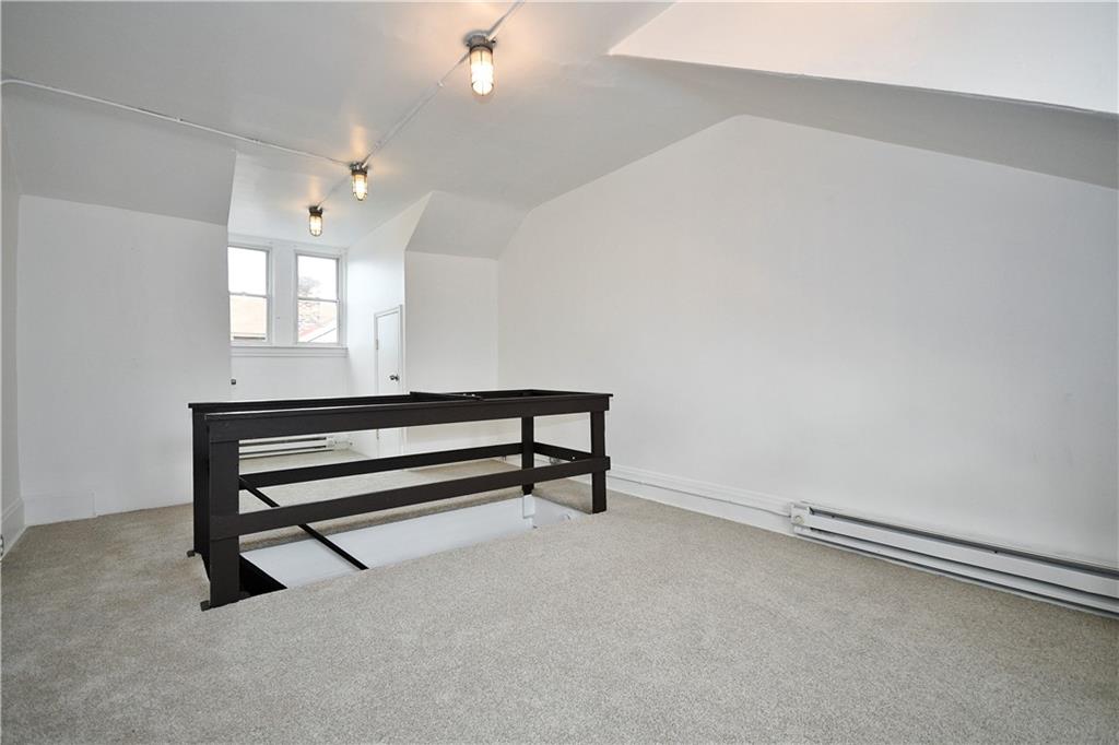 4627 Plummer Street Pittsburgh, PA 15201 - Photo 22 of 29 a room with natural light