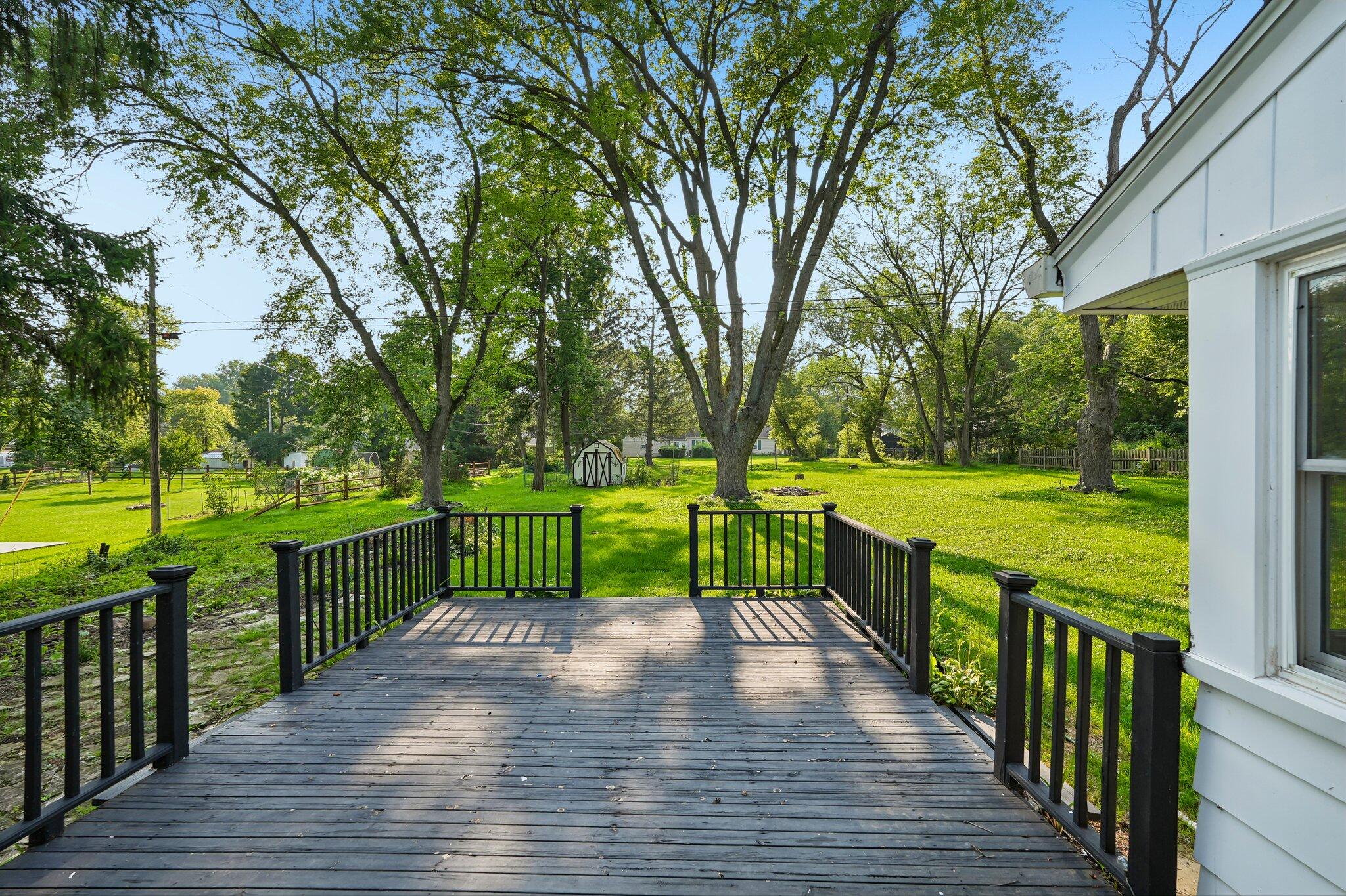 2565 El Rancho Drive Brookfield, WI 53005 - Photo 25 of 30 Welcome Home!