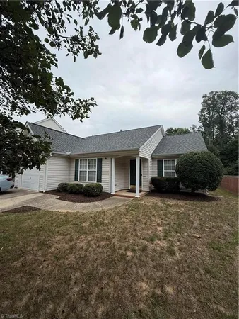 $260,000 | 7 Bluestem Court, Greensboro, NC 27405