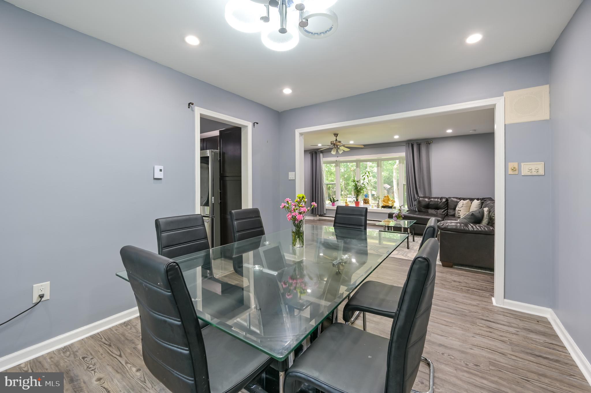 912 Crest Road Lansdale, PA 19446 - Photo 12 of 44 Gallery Image 12