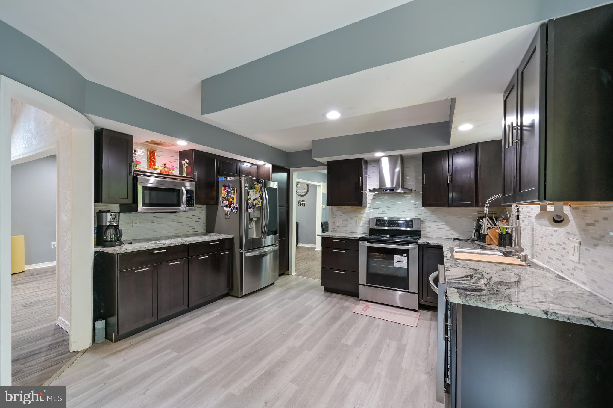 912 Crest Road Lansdale, PA 19446 - Photo 18 of 44 Gallery Image 18