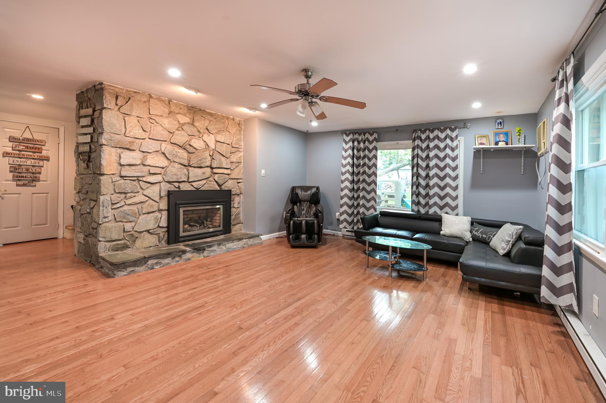 912 Crest Road Lansdale, PA 19446 - Photo 22 of 44 Gallery Image 22