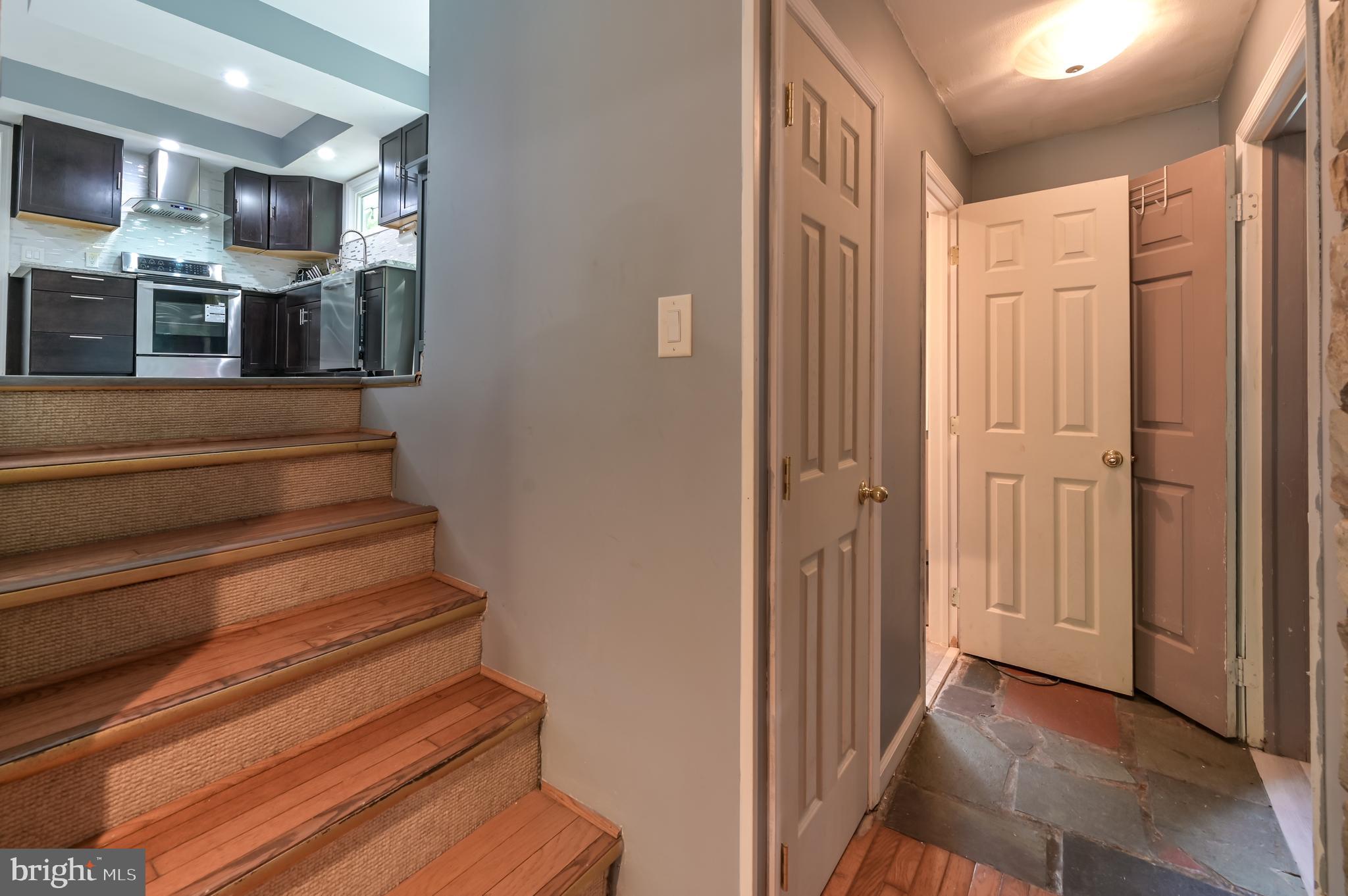 912 Crest Road Lansdale, PA 19446 - Photo 23 of 44 Gallery Image 23