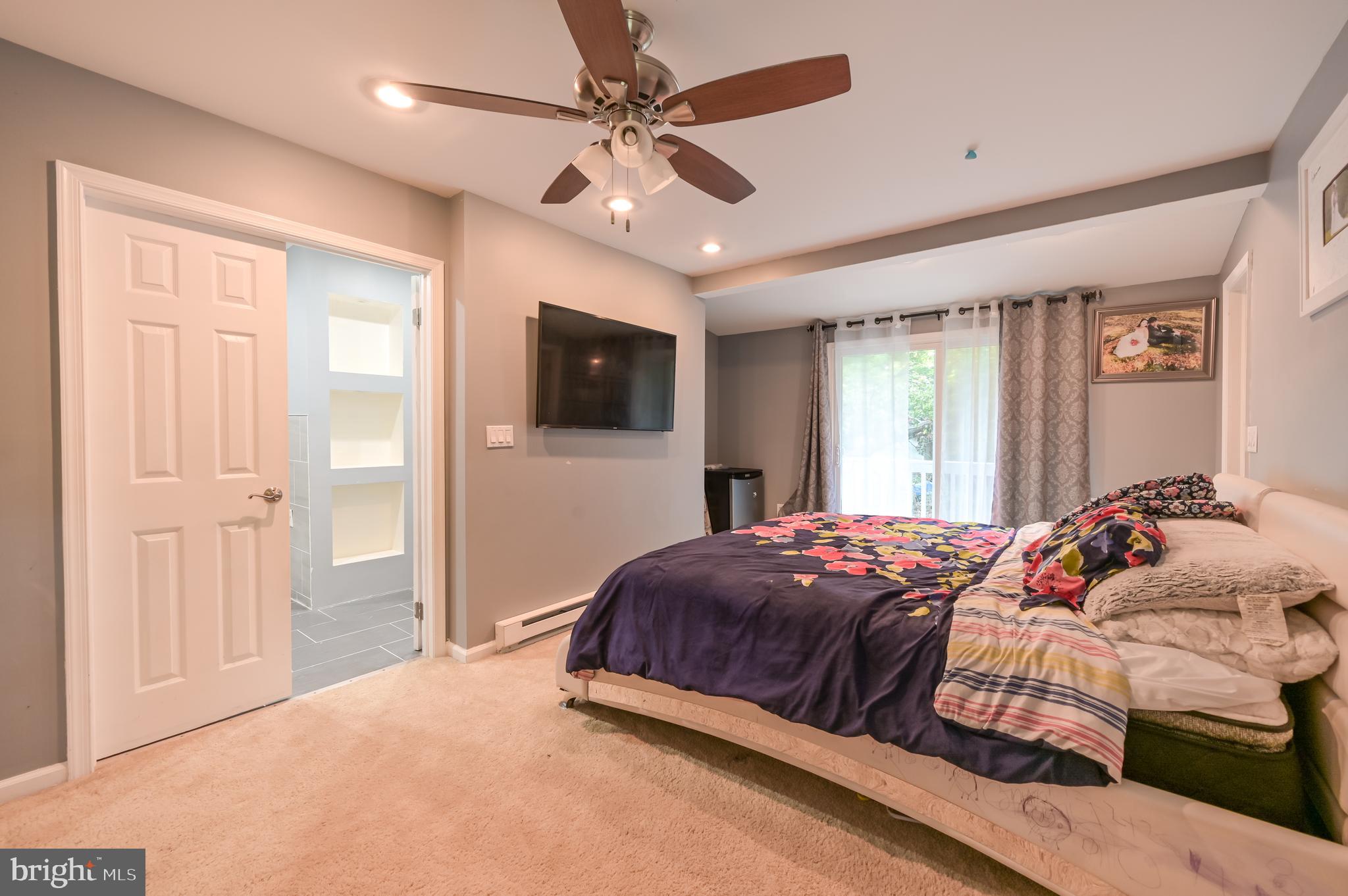 912 Crest Road Lansdale, PA 19446 - Photo 33 of 44 Gallery Image 33
