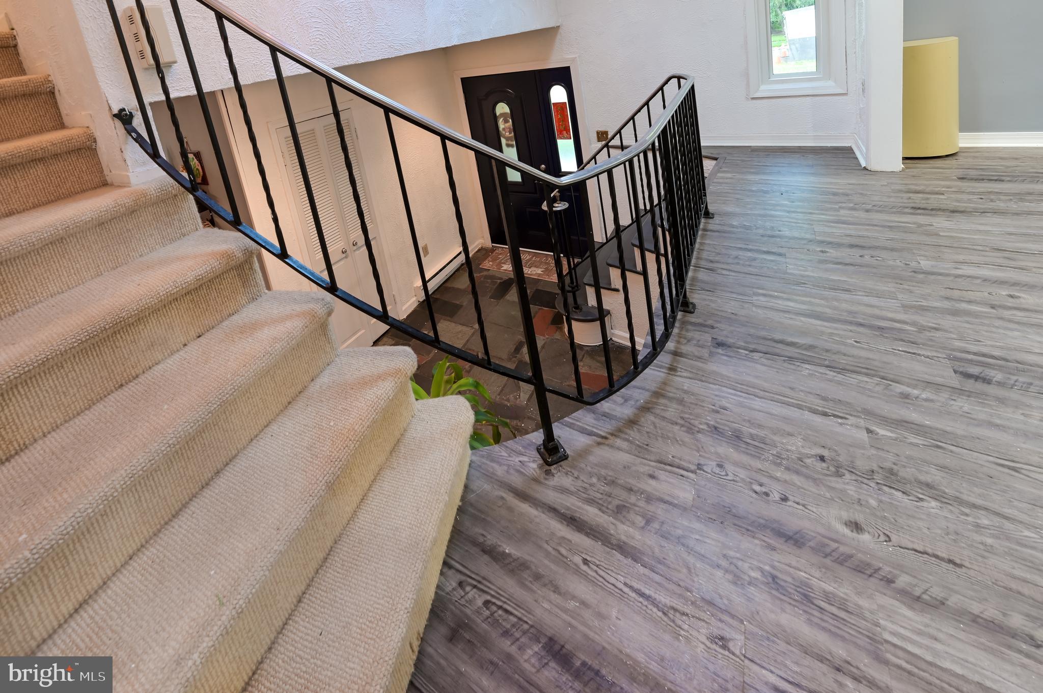 912 Crest Road Lansdale, PA 19446 - Photo 38 of 44 Gallery Image 38