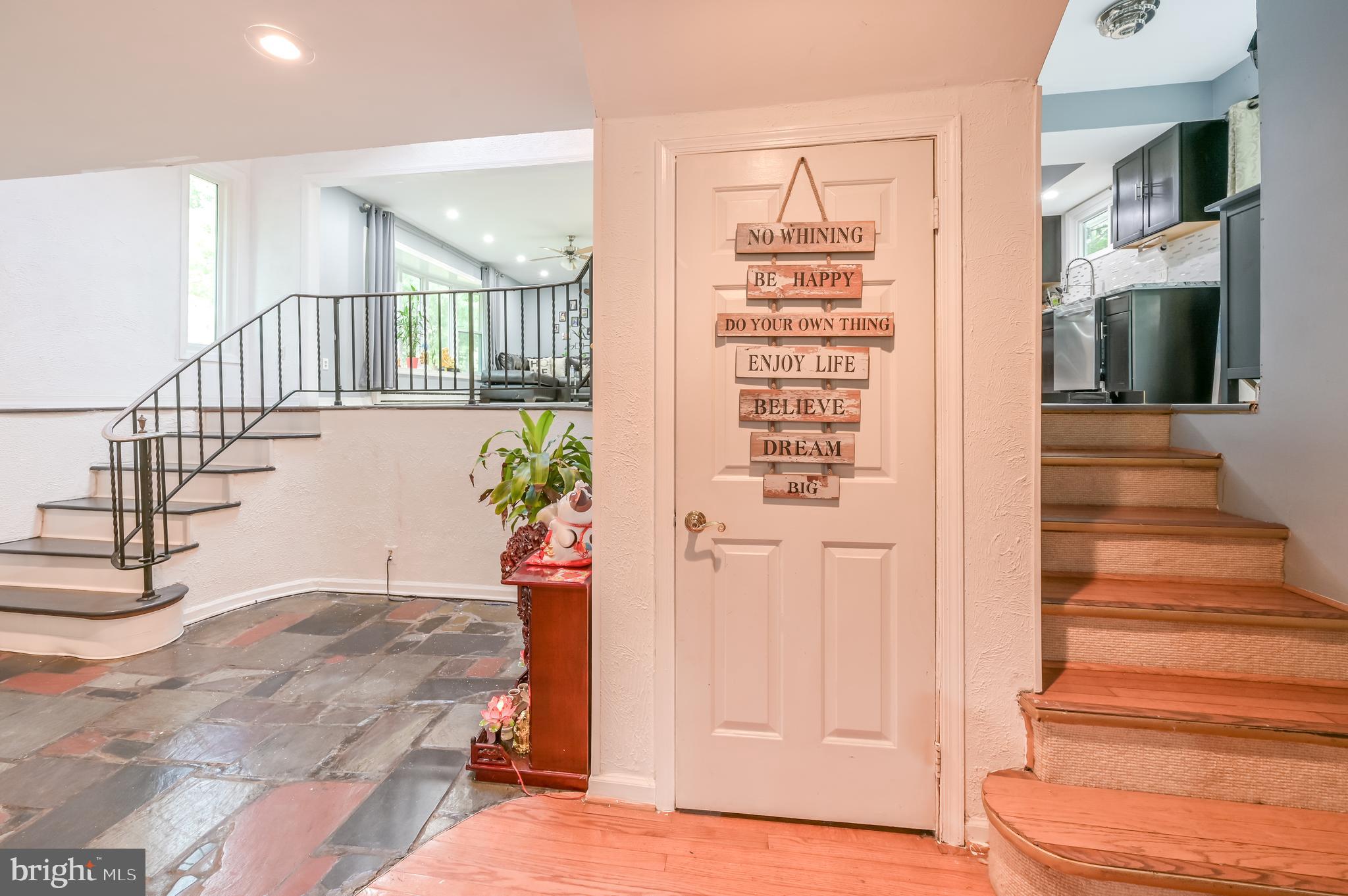 912 Crest Road Lansdale, PA 19446 - Photo 42 of 44 Gallery Image 42