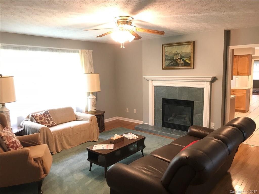 350 Bob Barnwell Road Fletcher, NC 28732 - Photo 5 of 20 Gallery Image 5