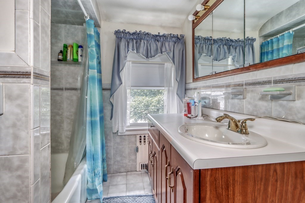 93 Whitney Road Medford, MA 02155 - Photo 14 of 22