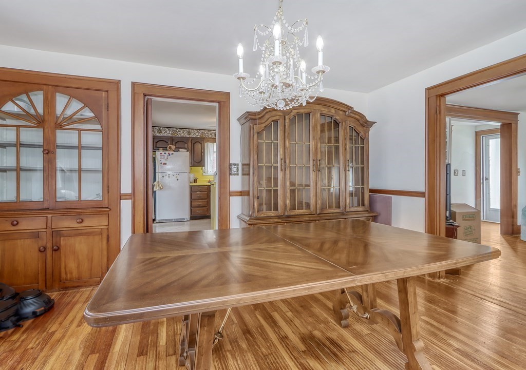 93 Whitney Road Medford, MA 02155 - Photo 5 of 22