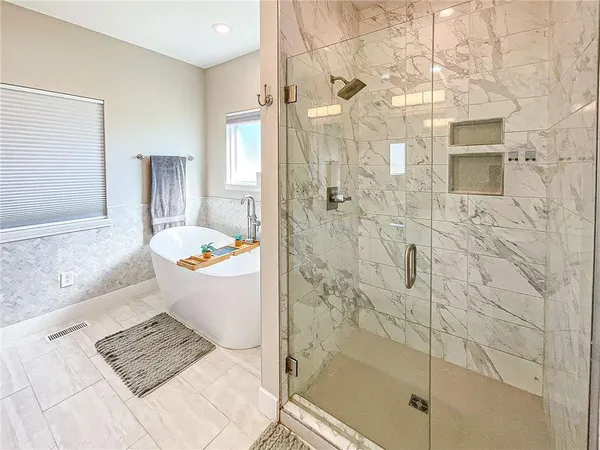 $398,000 | 19640 Hummingbird Road, Sedalia, MO 65301