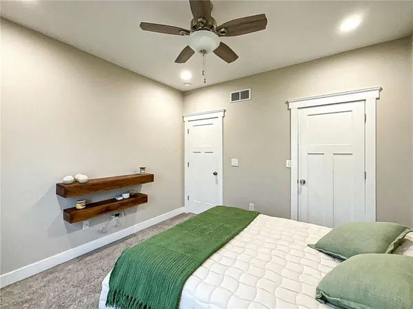 $398,000 | 19640 Hummingbird Road, Sedalia, MO 65301