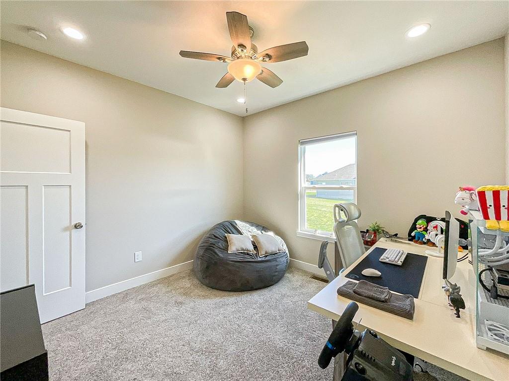 19640 Hummingbird Road Sedalia, MO 65301 - Photo 28 of 40