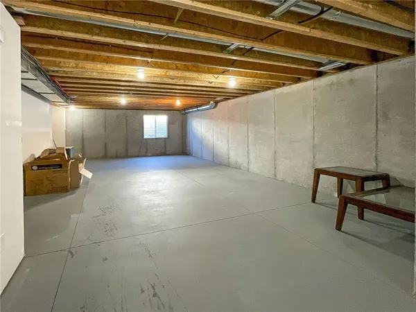 $398,000 | 19640 Hummingbird Road, Sedalia, MO 65301