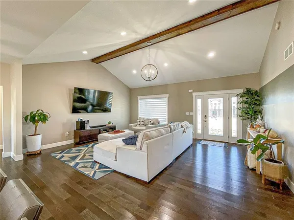 $398,000 | 19640 Hummingbird Road, Sedalia, MO 65301