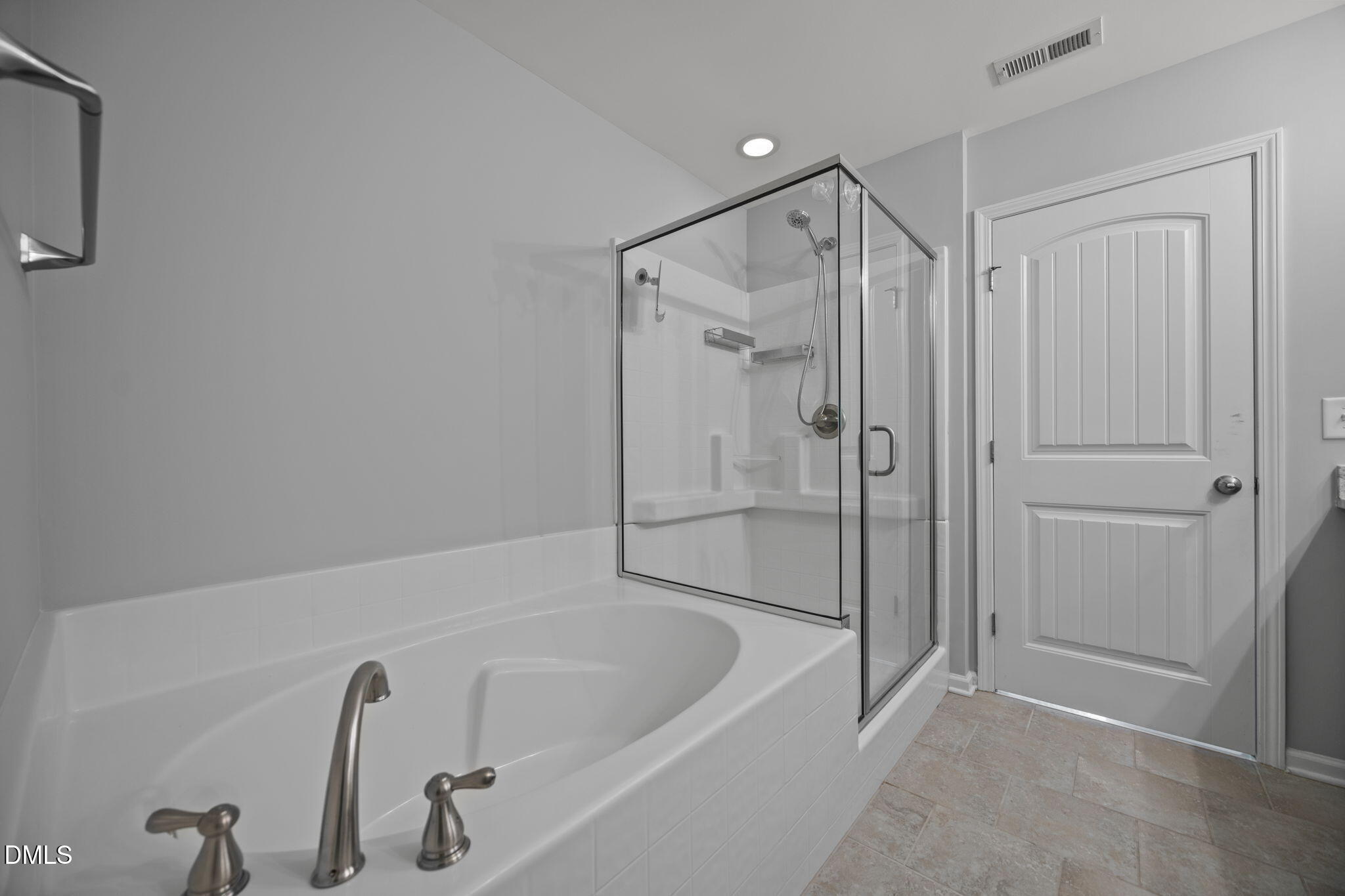 12673 Gallant Place Raleigh, NC 27614 - Photo 21 of 35 21