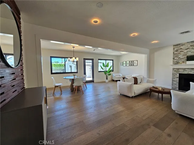 $875,000 | 17037 Covello Street, Van Nuys, CA 91406