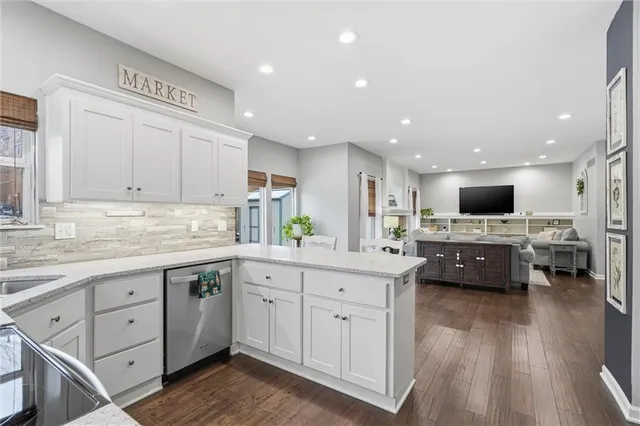 $489,000 | 5725 Marion Street, Shawnee, KS 66218