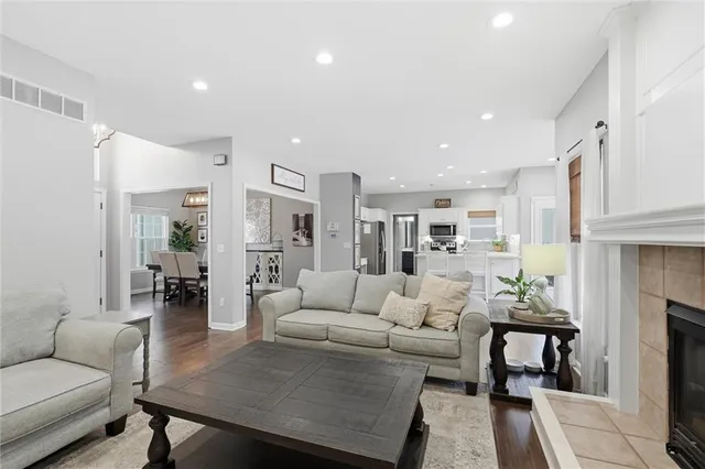 $489,000 | 5725 Marion Street, Shawnee, KS 66218