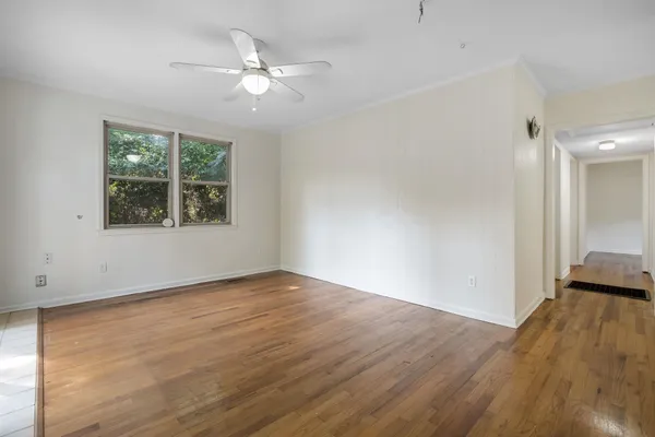 $229,900 | 217 Sinclair Road, Tallahassee, FL 32312