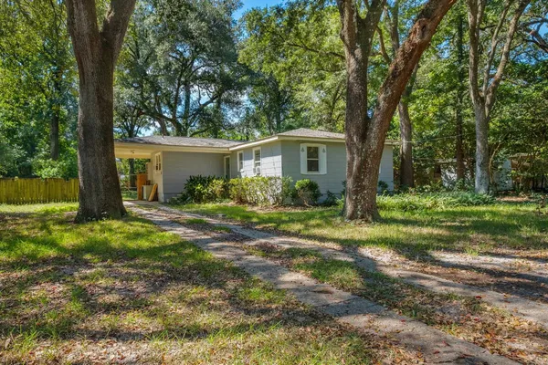 $229,900 | 217 Sinclair Road, Tallahassee, FL 32312