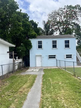 $2,200 | 1754 Northwest 45th Street, Unit 1754, Miami, FL 33142