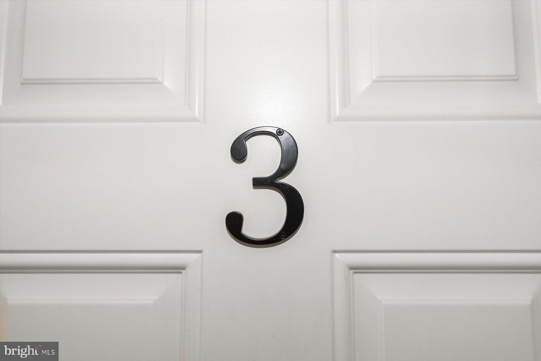 14 East Read Street Baltimore, MD 21202 - Photo 24 of 61 a close view of shower in a bathroom