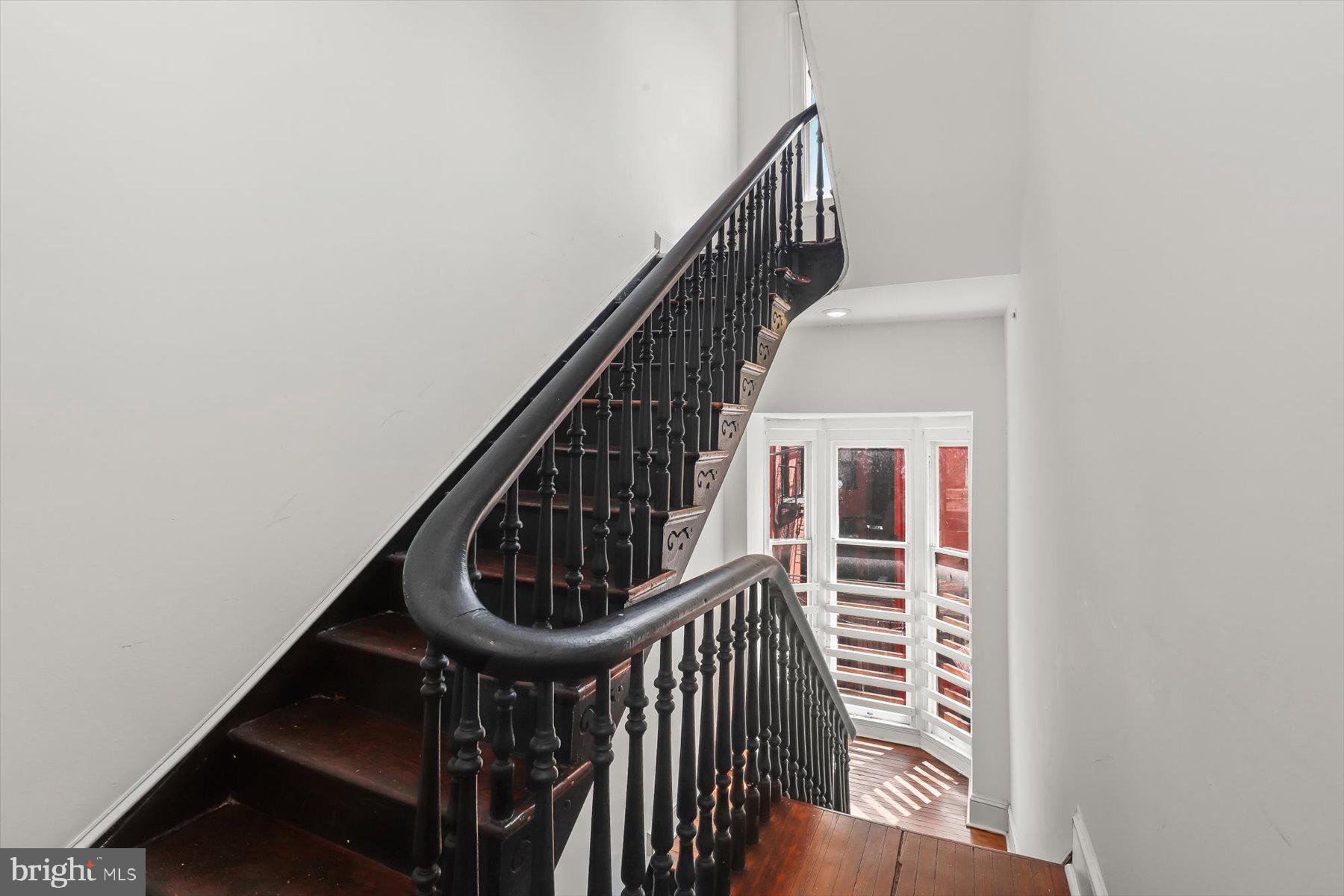 14 East Read Street Baltimore, MD 21202 - Photo 41 of 61 a view of entryway