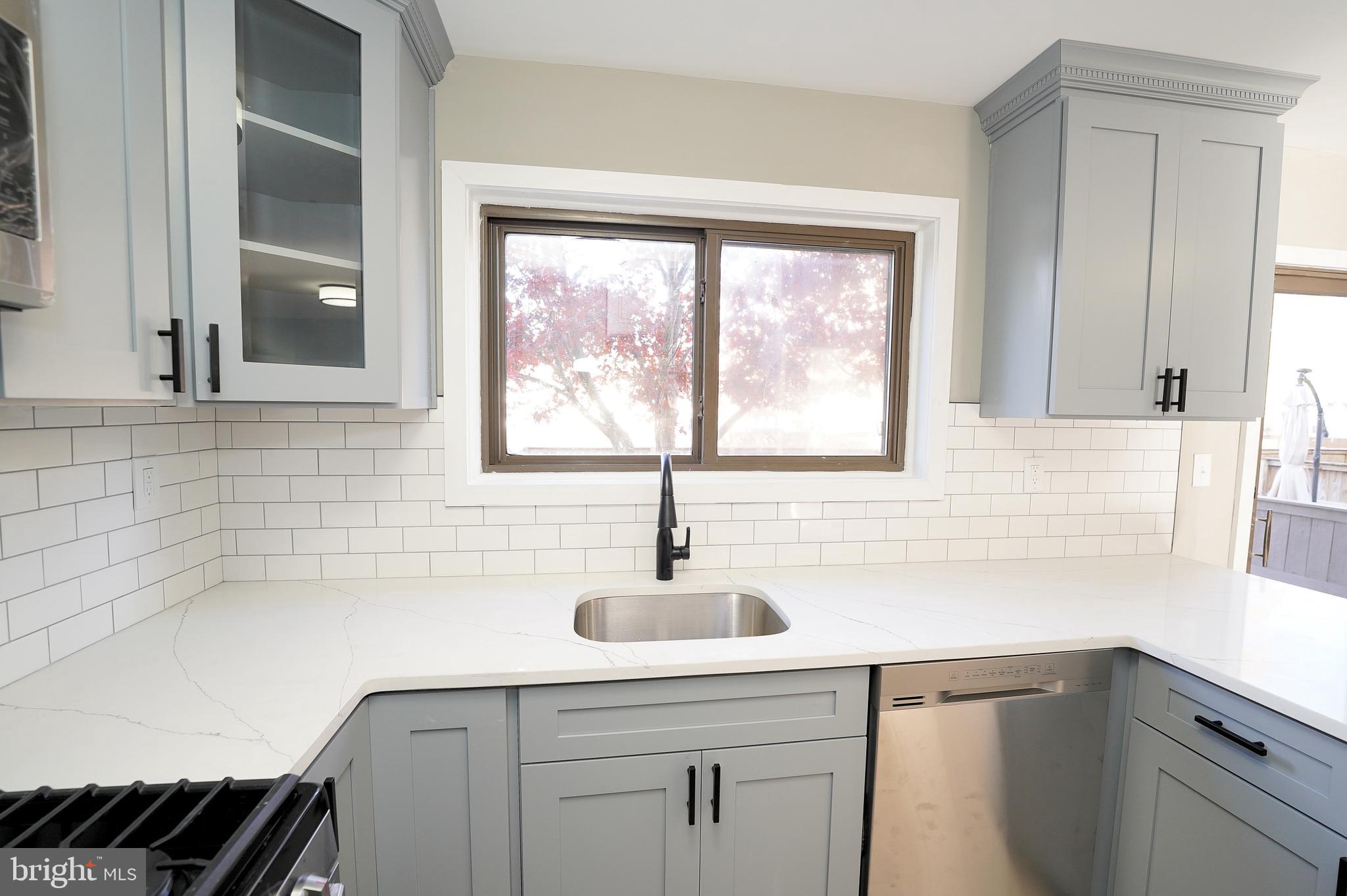 124 Probasco Road East Windsor, NJ 08520 - Photo 17 of 49