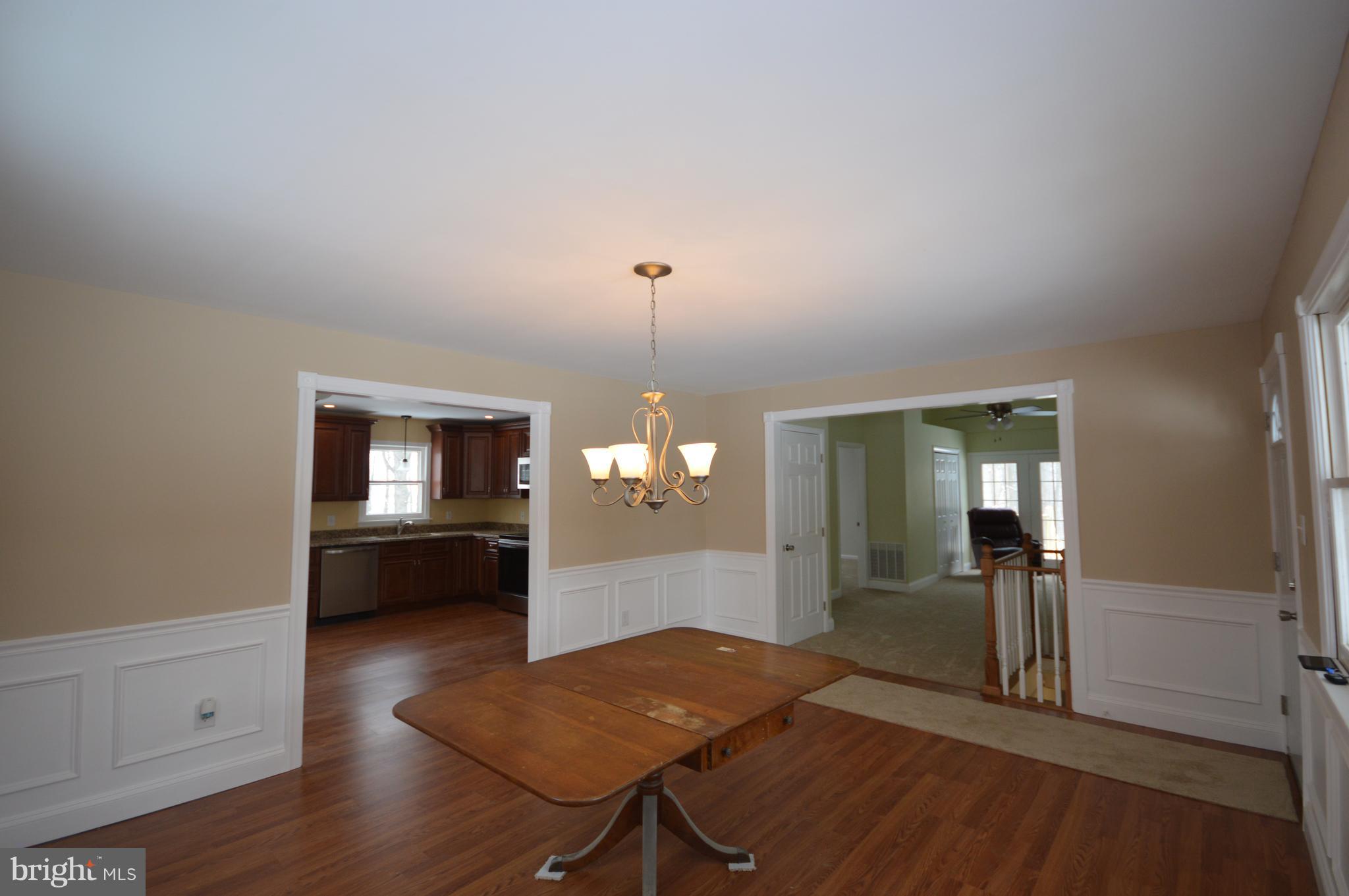 326 Brick Road Oxford, PA 19363 - Photo 15 of 26 dinning room