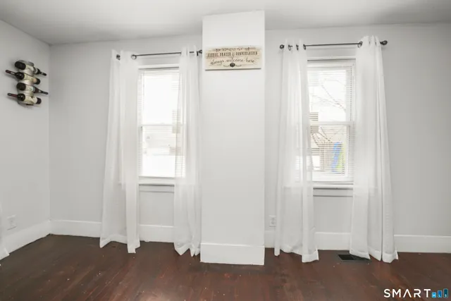 $275,000 | 17 Windsor Street, Enfield, CT 06082