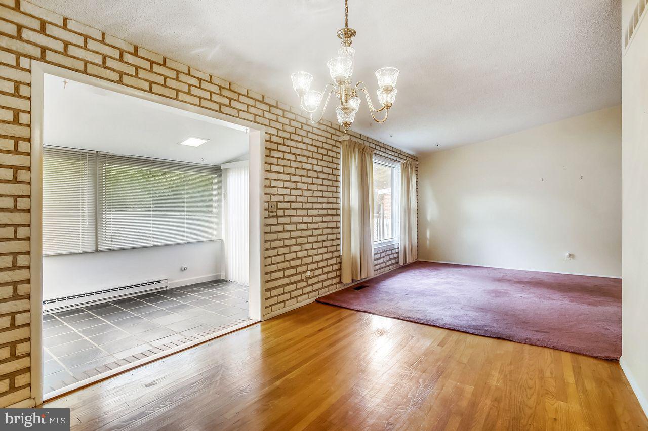 3418 Edcrest Road Baltimore, MD 21244 - Photo 14 of 30 Dining Room