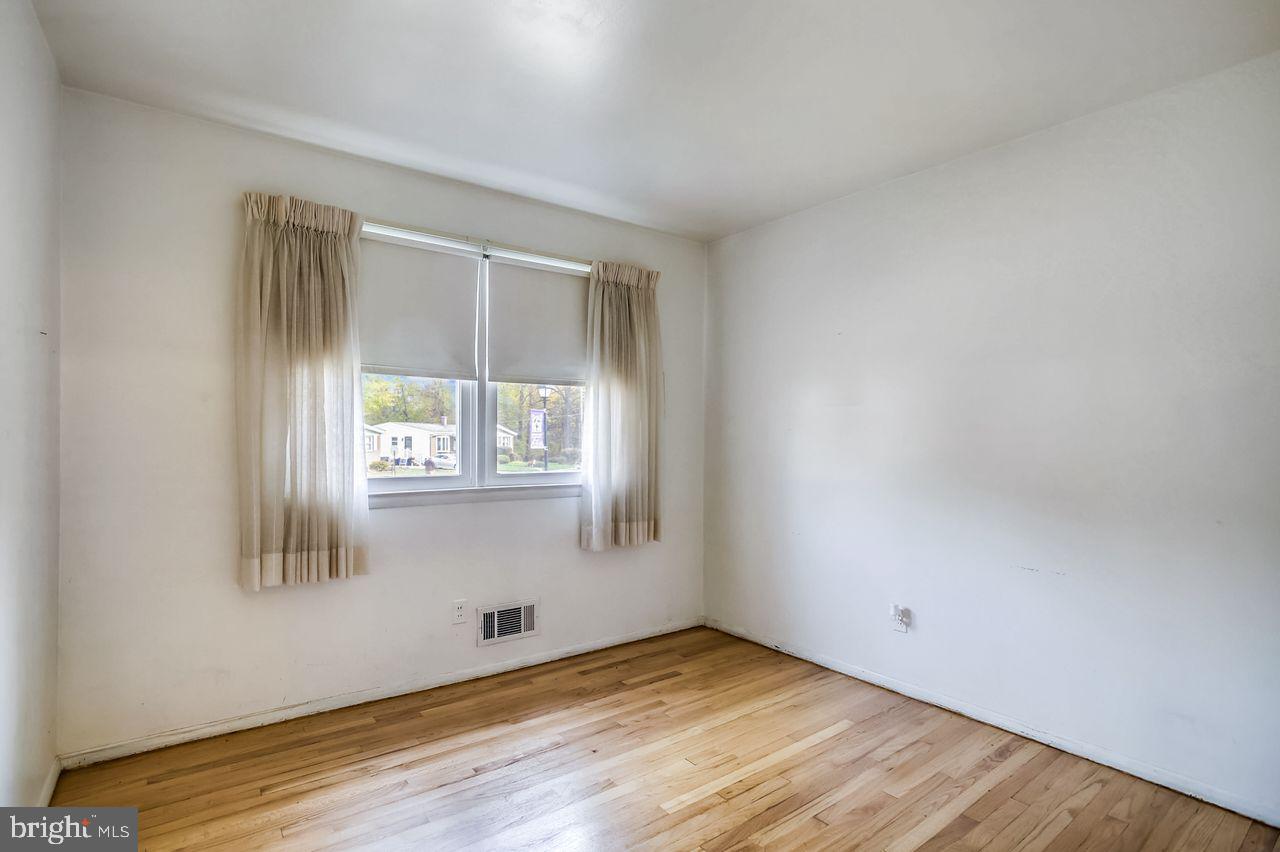 3418 Edcrest Road Baltimore, MD 21244 - Photo 22 of 30 Bedroom #3
