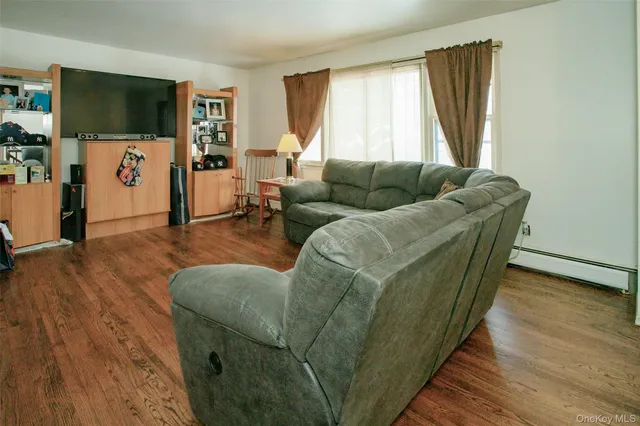 $639,000 | 23 Bradner Drive, Warwick, NY 10990