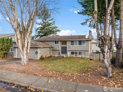 $780,000 | 19234 121st Place Southeast, Kent, WA 98031