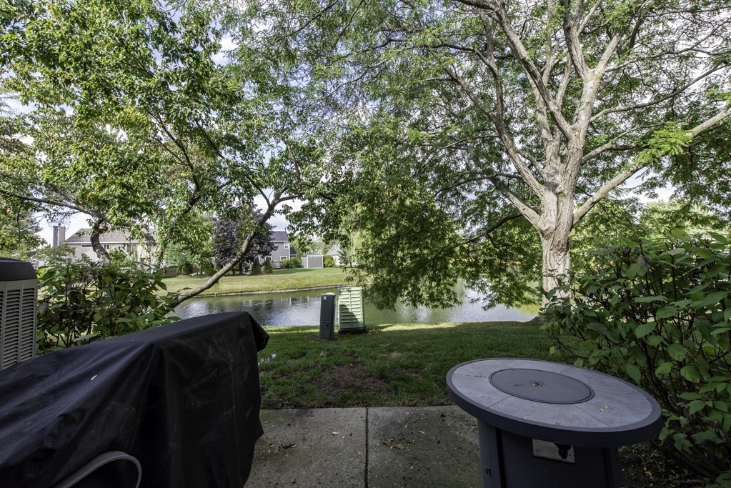 17820 Braewick Road Gurnee, IL 60031 - Photo 6 of 24