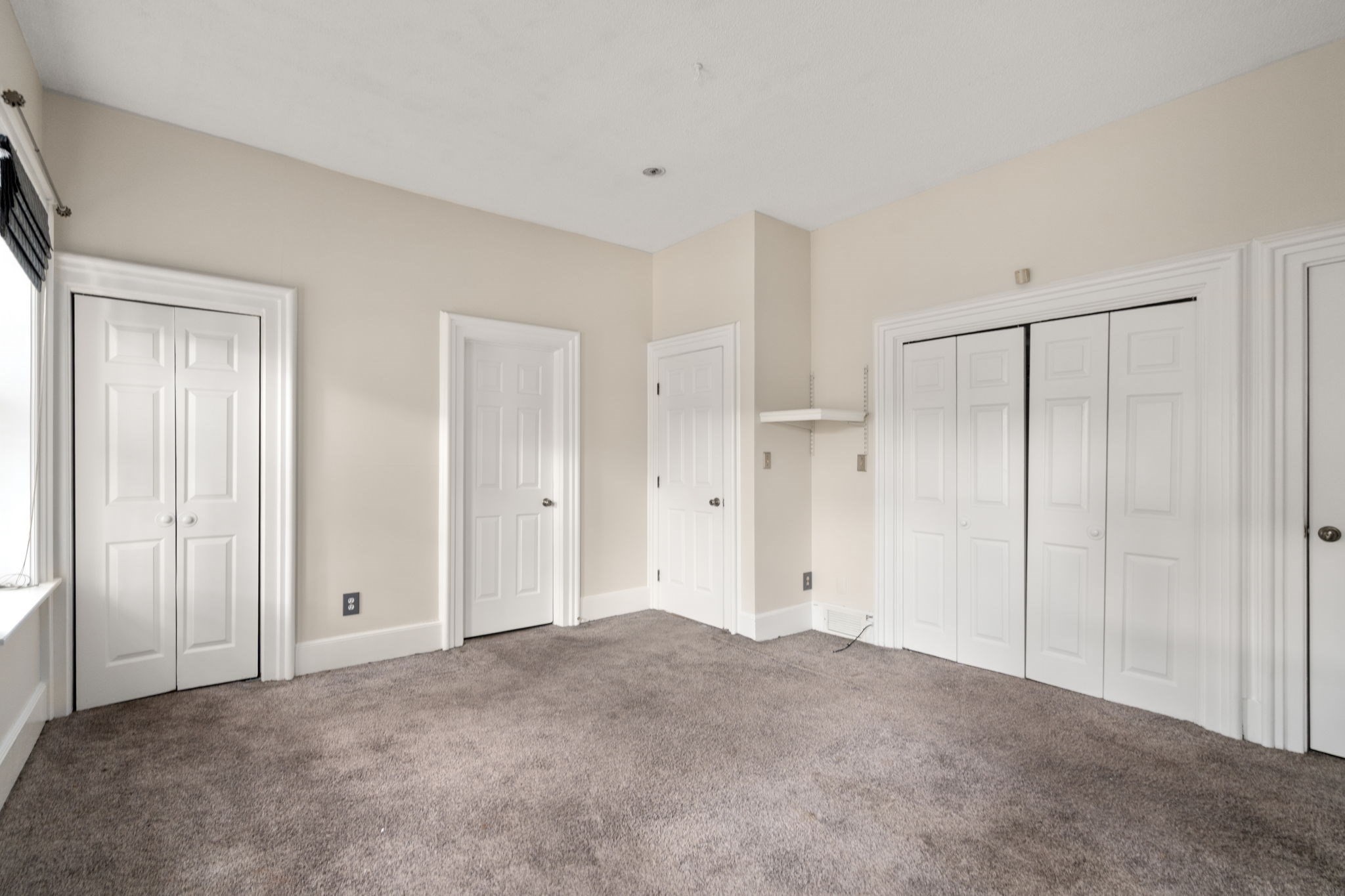 72 Temple Street, Unit 3 Springfield, MA 01105 - Photo 10 of 19 Gallery Image 10
