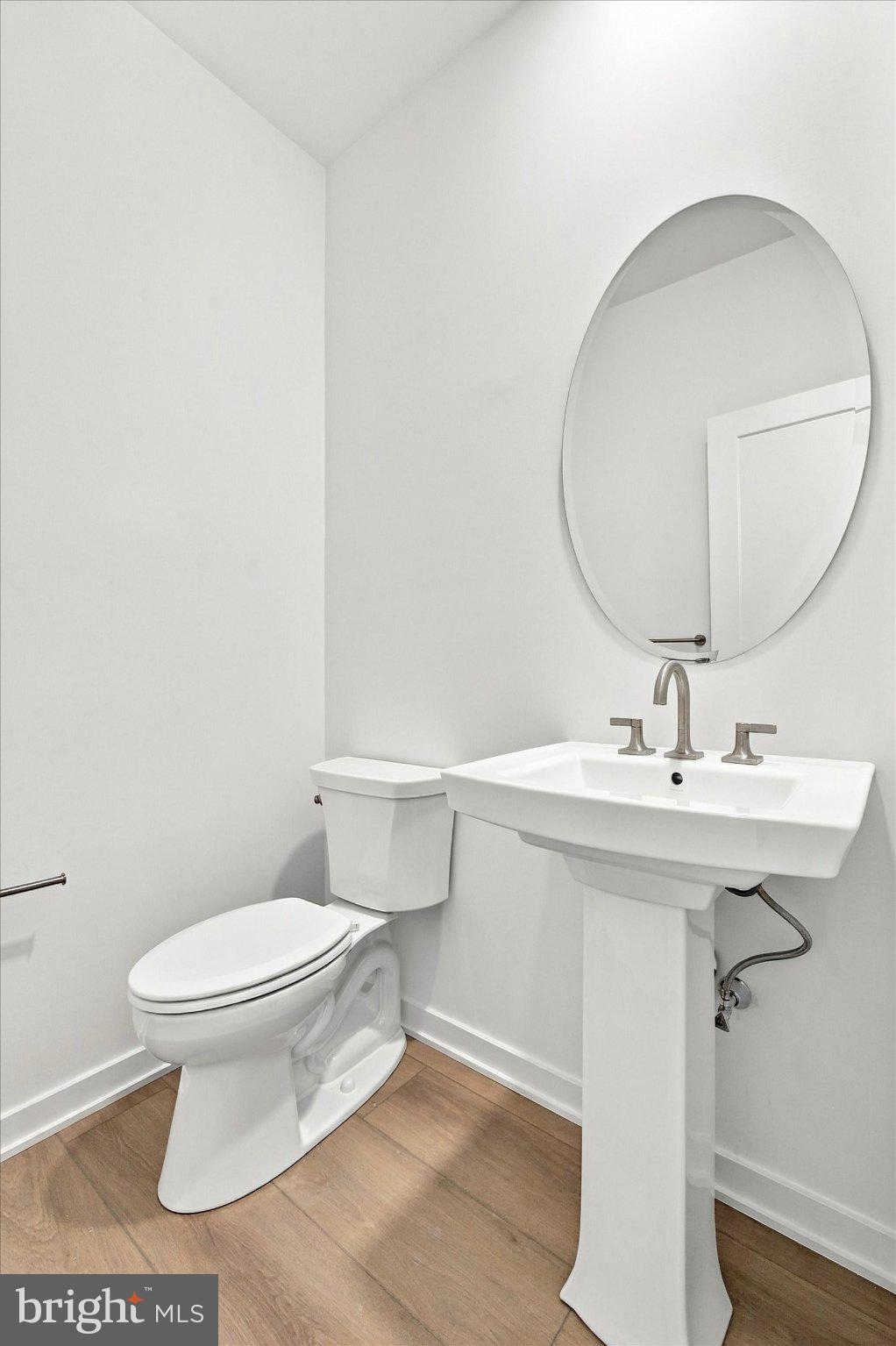 517 Anfield Road Malvern, PA 19355 - Photo 7 of 24 Powder Room