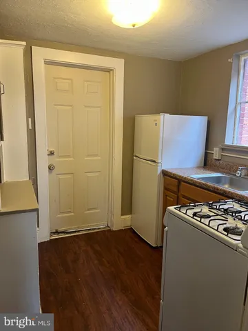 $900 | 442 East King Street, Unit 5, Lancaster, PA 17602