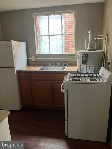 $900 | 442 East King Street, Unit 5, Lancaster, PA 17602