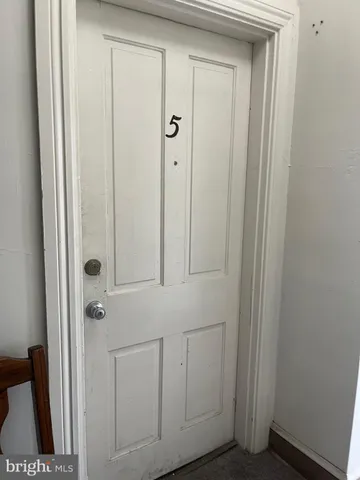 $900 | 442 East King Street, Unit 5, Lancaster, PA 17602