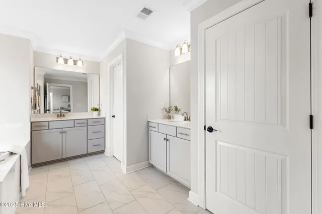 $650,000 | 170 North Passerine Path, Hampstead, NC 28443