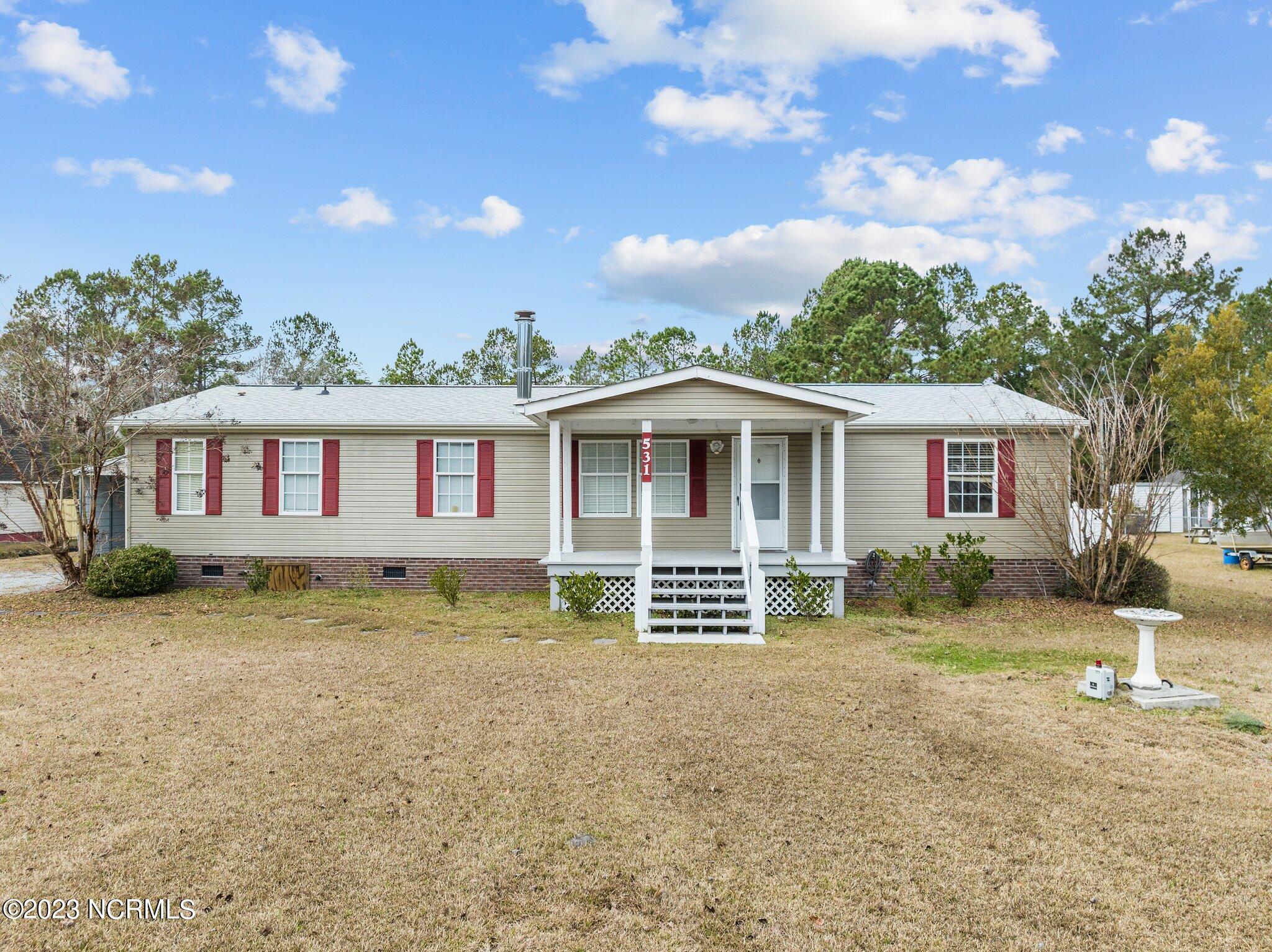 531 Greenacres Drive Hampstead, NC 28443 - Photo 1 of 45 Front