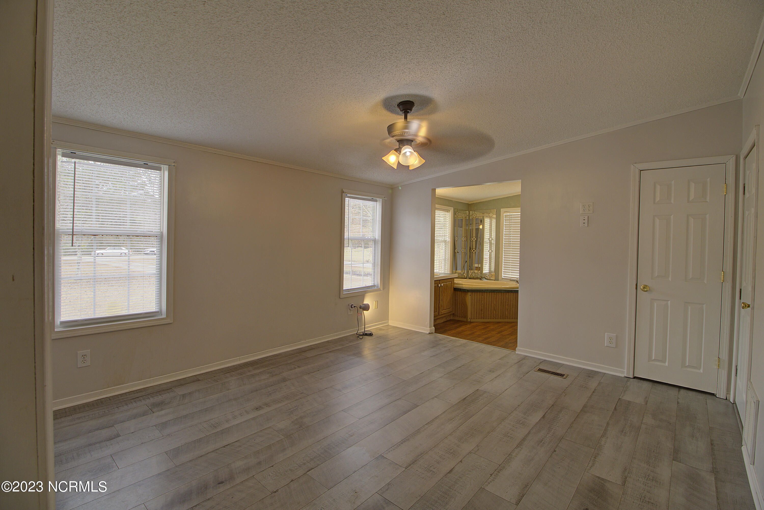 531 Greenacres Drive Hampstead, NC 28443 - Photo 14 of 45 Master