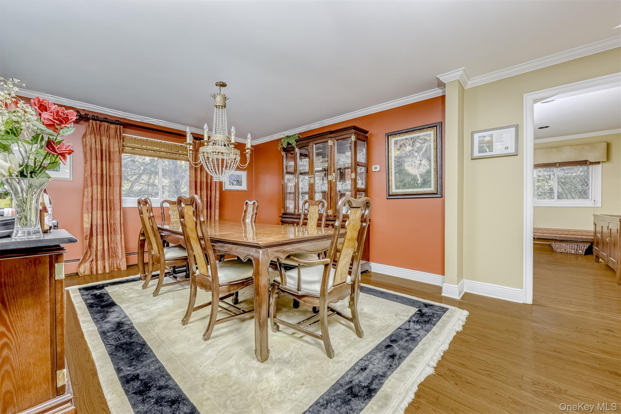 8 Kings Gate Road Suffern, NY 10901 - Photo 5 of 22